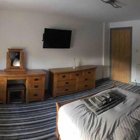 2 Bedroom Apartment, Cononley Near Skipton Bagian luar foto