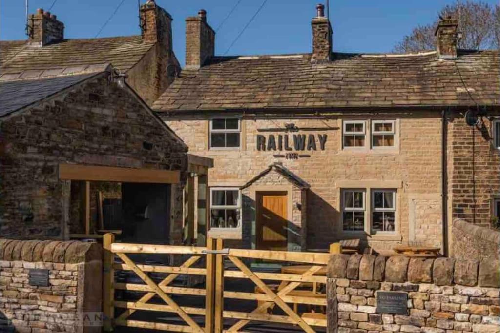 2 Bedroom Apartment, Cononley Near Skipton Bagian luar foto